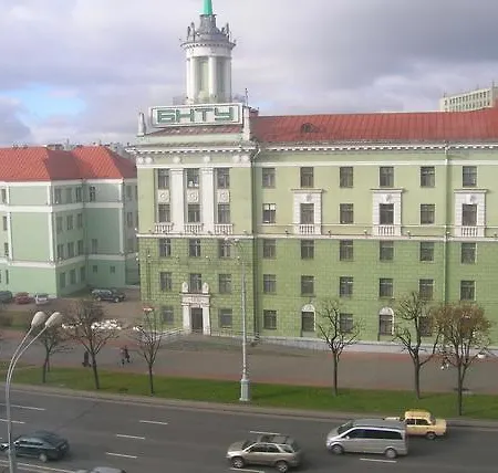 Apartment On Nezavisimosti 60